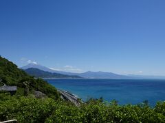 10:00 さった峠
順調に東名高速道路、富士ICに着くが、以外に順調で東名高速道路には入らず、国道1号で静岡を目指すことに。