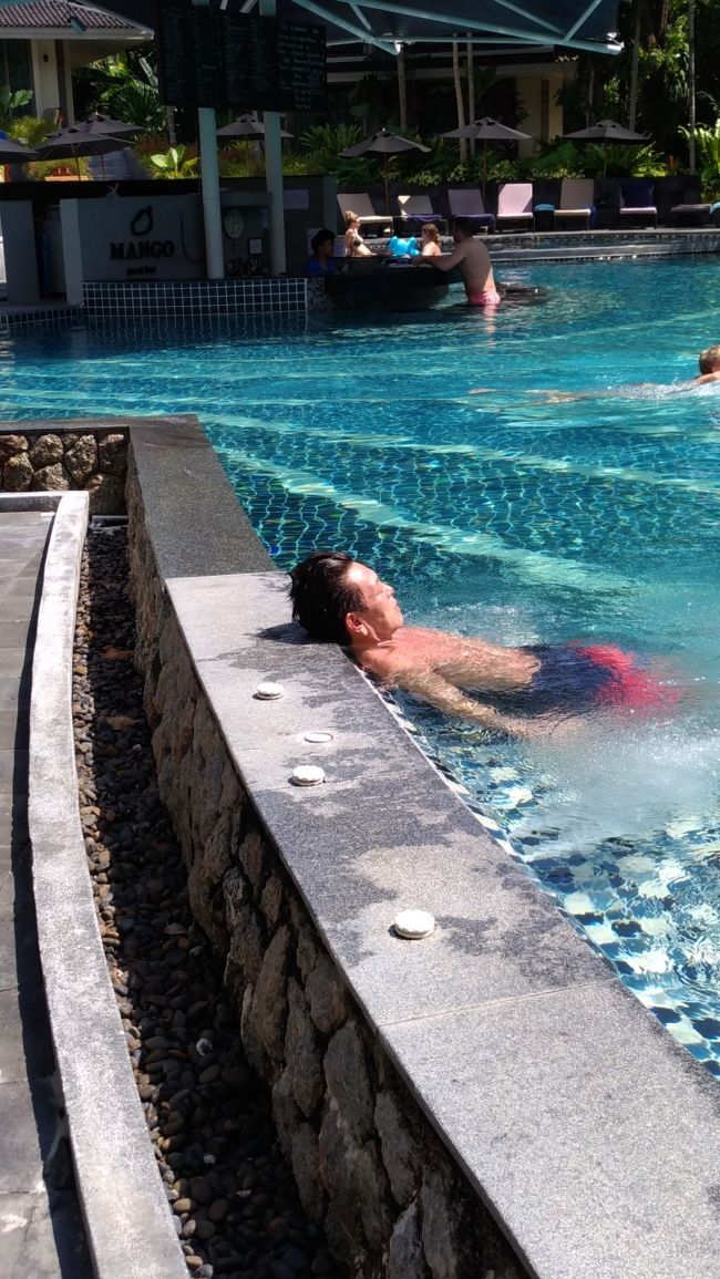 息をする荷物（オット笑）