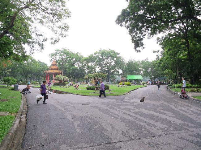 中華廟が近くに