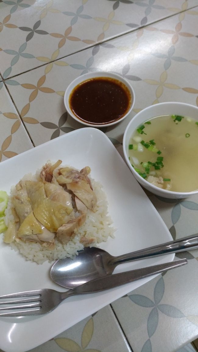 少なっっ！！<br />ここの店へたどり着くまでに喧嘩勃発！<br />熱望してるなら、ちゃんと道順調べろ！！