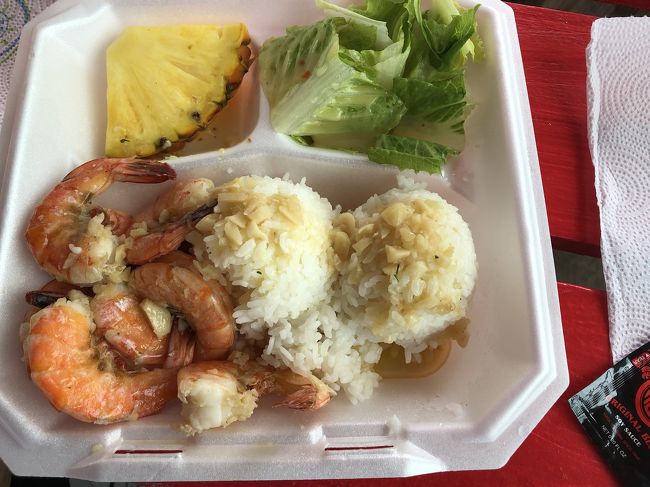 定番のバターガーリックシュリンプ。<br />間違いなし。<br />ガイドさん言わく、他の所は冷凍だけどここのは新鮮で美味しいと。その通り、エビも大きくて美味しかったです。<br />