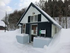 8:28
かわいいメルヘンチックな駅舎。
赤坂田駅です。