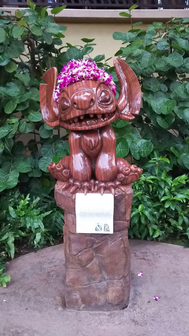 散歩した時に見つけた<br />スティッチ<br />レイが見る度に増えていきました