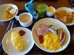 朝もがっつりバイキング（御宿東凰）

焼きたてオムレツがうれしい。スムージー、超おいしい！
