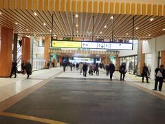 長野駅に着いたのは午後６時近く。