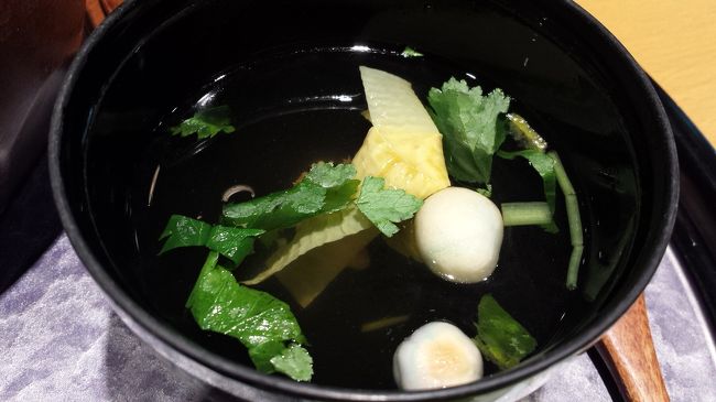 お吸い物にプラス150円で肝吸いに変更できます。