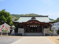 厳島神社は、「弁天さん」の名で親しまれる神社。