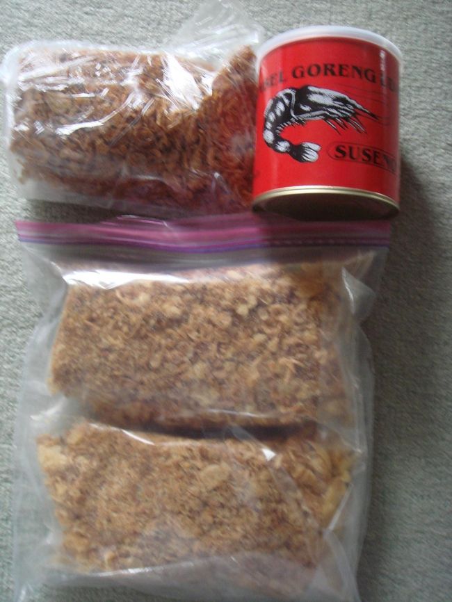 エビ風味のご飯の友と<br />バーワンメラのご飯の友。