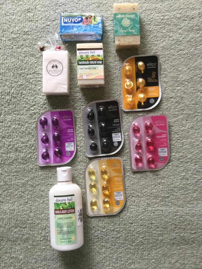 娘が買ったコスメ製品、私には効能は分かりません。