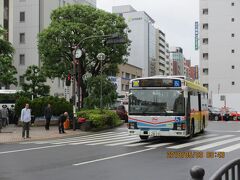 来たよー。

大きなスーツケースを抱えた人が沢山。