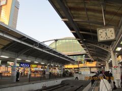 18：28　高松駅着

　　　　あっという間の列車旅だったな。