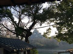 後楽園から見る岡山城