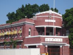 嘉南農田水利会と通りを挟んで向かい側
旧台南警察署