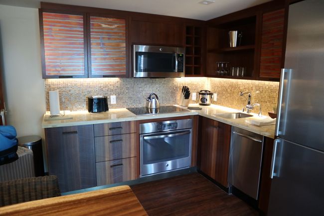 ヒルトングランドアイランダー<br />１ベットルーム　リゾートビュー<br />カテゴリー的には安いほうのお部屋です。<br />コンパクトですが、フルキッチン。