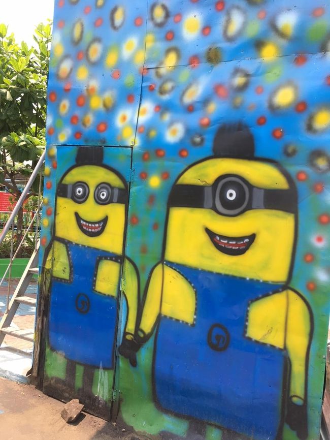 うーーむ。<br />○ニオンにしか見えないな…