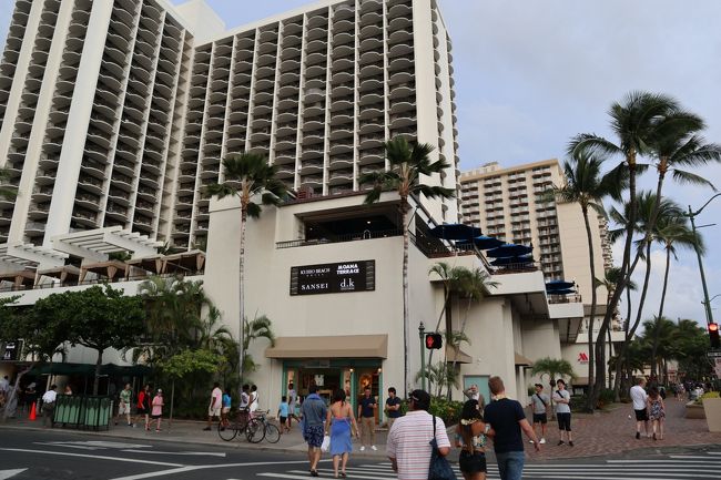 大商店街散歩。