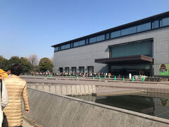 国立博物館の平成館へまたやってきました