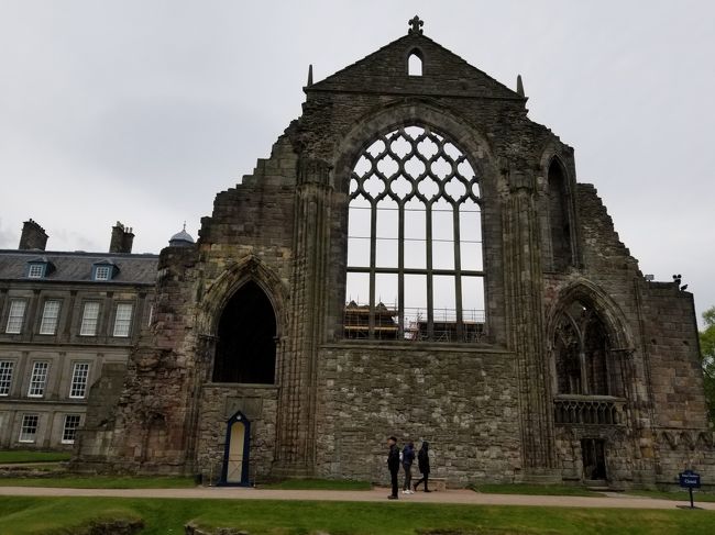 観光2日目 ホリールードハウス オールドコース 語学は全くできません エジンバラ イギリス の旅行記 ブログ By 旅人なおさまさん フォートラベル