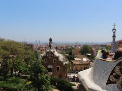 昼食後はバルセロナ市内観光！

グエル公園からサグラダ・ファミリアが見えます～
それだけでわくわくｗｗｗ