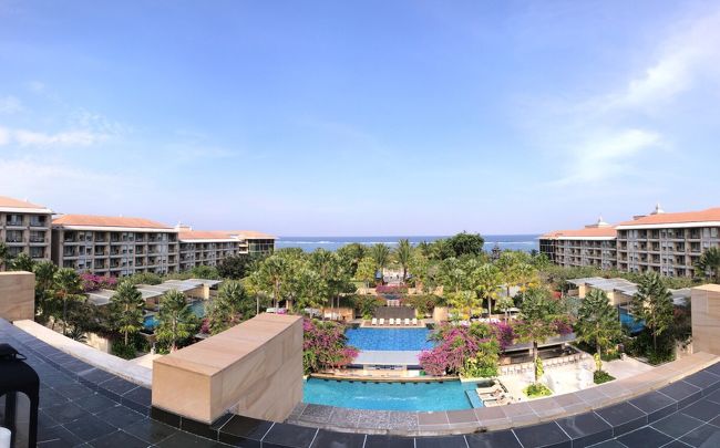 これもresortの方からの景色。<br />4年前はこの左側の建物に泊まってたなぁ。