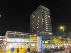 Munchen Hbf駅前のホテルに宿泊しました。
オフシ－ズンで安かった。