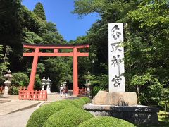 「香取神宮」。

香取神宮は、下総国の一宮（旧国地域で最も格式の高い神社）で、全国約400社の香取神社の総本社です。

実は、こちらには二度目の参拝。
以前、バスツアーで成田山やキリンビール取手工場見学した際にこちらにも来ました。
https://4travel.jp/travelogue/11069263
当時は、「あぁそうですか」という感じでしたが、今回は鹿島神宮とのツープラトン！
ちょっと力が入っています（笑）。