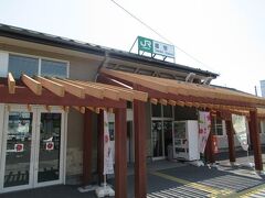 ６月３日午前１０時１５分。岩手県大船渡市にあるＪＲ盛（さかり）駅。