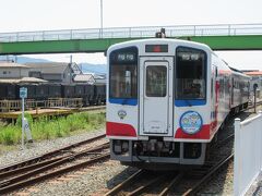 三陸鉄道の釜石行き列車が車庫から回送されてきました。