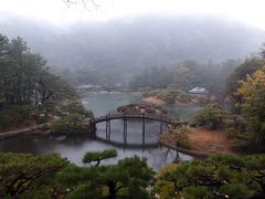 雨雲で曇っていますが、これはこれでなかなか。