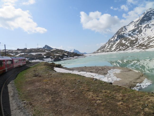 モルテラッチ氷河湖へ