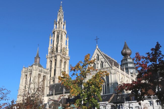 秋色のベルギーひとり旅 ２ アントワープ ルーベンスの名画に逢いに Antwerpen アントワープ ベルギー の旅行記 ブログ By Sanaboさん フォートラベル