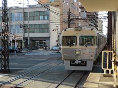 コンサート会場は松山市駅近くなので1区間だけ伊予鉄高浜線に乗車

3000系電車、もともとは京王電鉄の車両だったらしい