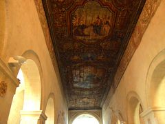 Chiesa di San Pietro Caveoso

この教会は無料で入れる。木製天井画が素晴らしいので開いていたら是非入ってみてね♪