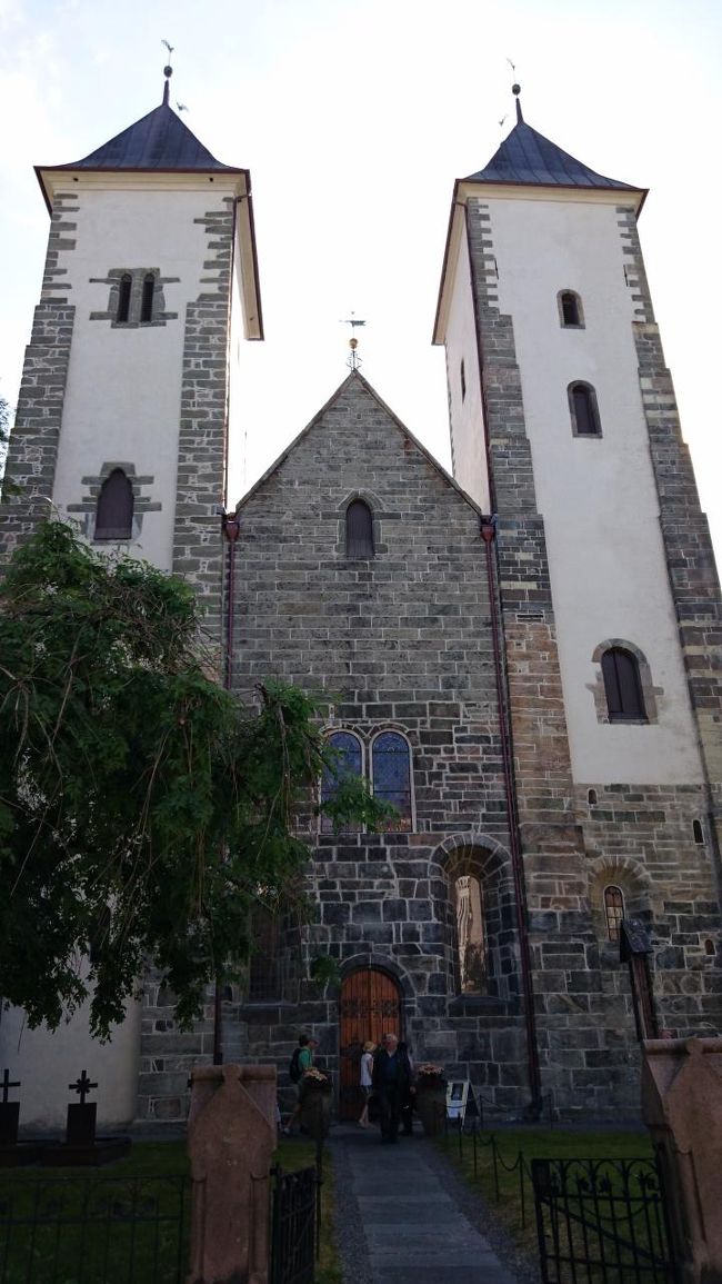 6月のノルウェーおばさん一人旅5 ベルゲン ベルゲン街歩き ハンザ博物館 ベルゲン大学博物館 フォントフト スターヴ教会 ベルゲン ノルウェー の旅行記 ブログ By Hanaさん フォートラベル