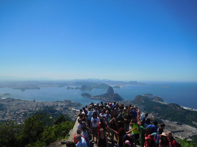 そして像が向いている方向と同じに向くと、パンフレットに使われる写真のシーンが！