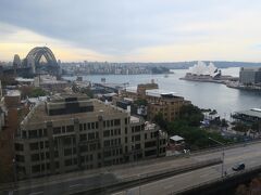 2018.05.28　Four Seasons Hotel Sydneyに11:00に着いたが、チェックインできた。
