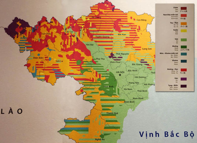 ＜民族分布図＞