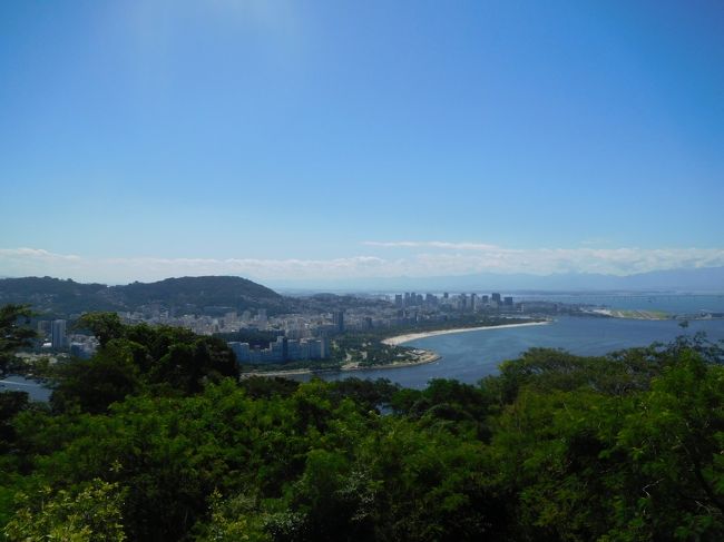 開けた展望台に到着しました。素晴らしい眺望です！