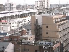 宿泊は宇都宮駅近くのリッチモンドホテル
道路を挟んで系列のアネックスホテルがあり、駐車場は両ホテルで共有

部屋の窓から新幹線の往来が見れます