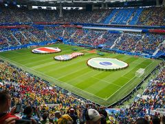 試合はコスタリカが固い守備から善戦していたのだが、集中力がきれたのかロスタイムにブラジルのコウチーニョがするするっと出てきて均衡をやぶった。そして、これによってついに覚醒した感じの出たネイマールが数分後に追加点。劇的な試合ですごいおもしろかった。