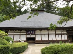 安楽寺本堂です。