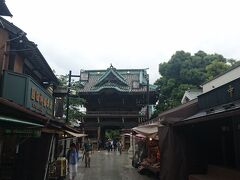 参道から見せる帝釈様