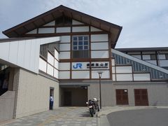 京都からJRで嵯峨嵐山にやってきました。
バスより早くて便利！