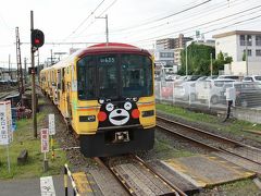 熊本電鉄くまモン電車3号車
2017年11月から走り始めた最新型。ベースカラーが黄色なので、2号車とは違う車両に見える。