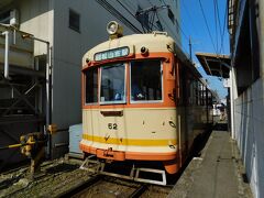 2018.06.16　本町六丁目
オレンジ１色でない車両がどんどん減ってきた。