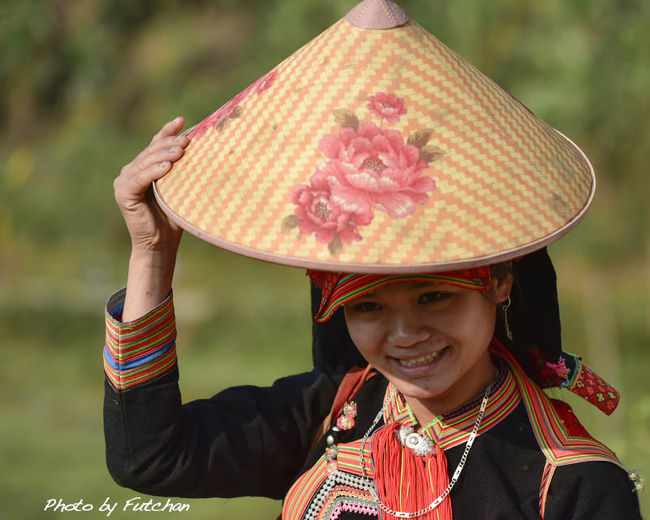 ＜遅れてきた彼女＞