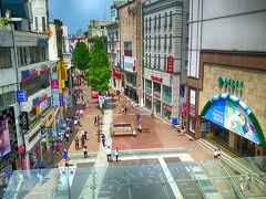 ここの良いところは、プチプラの服がたくさん売られている点！
百貨店やブランド店にはない個性的な服たちがたくさんあって楽しいです♪

東城路と合わせておススメしたいのが、大邱のランドマークである83タワーです！
このタワーがあるE-worldは韓国バラエティーにもよく出てきますね～
展望台から見える大邱の景色は昼夜問わず素敵です＾＾
