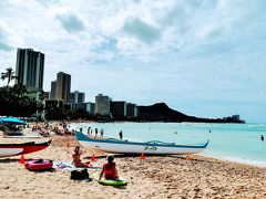 最後にワイキキビーチ。
お天気、どんどん曇ってくるような。。。
私が帰国する次の日からはずっと雨マーク。
今年の雨は長いですね。