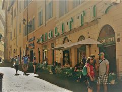 前日にもジェラートを食べに来た老舗ジェラート店『Giolitti（ジョリッティ）』へ再び。