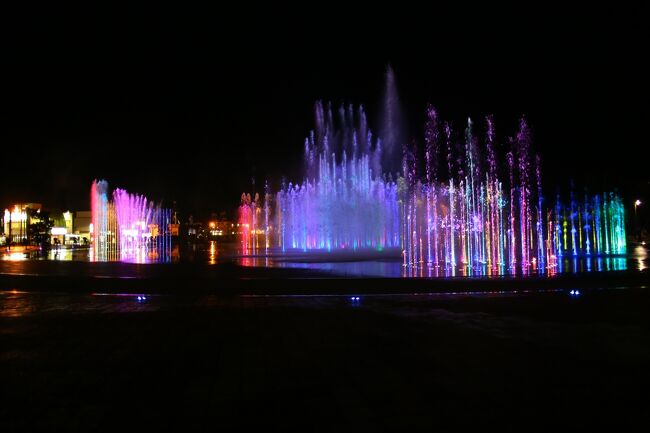音楽に合わせた噴水の演出が見事です。